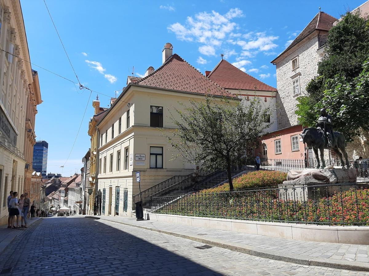 Apartment Azalea Zagreb Exterior photo